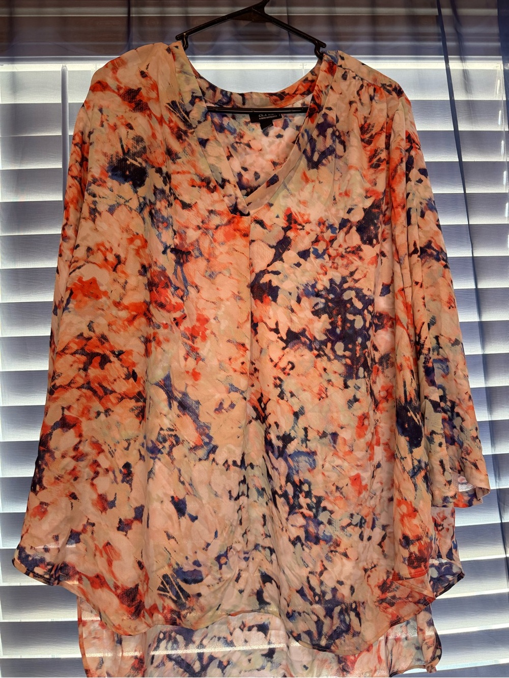 a.n.a Watercolor Floral V-Neck Tunic - Peach & Navy